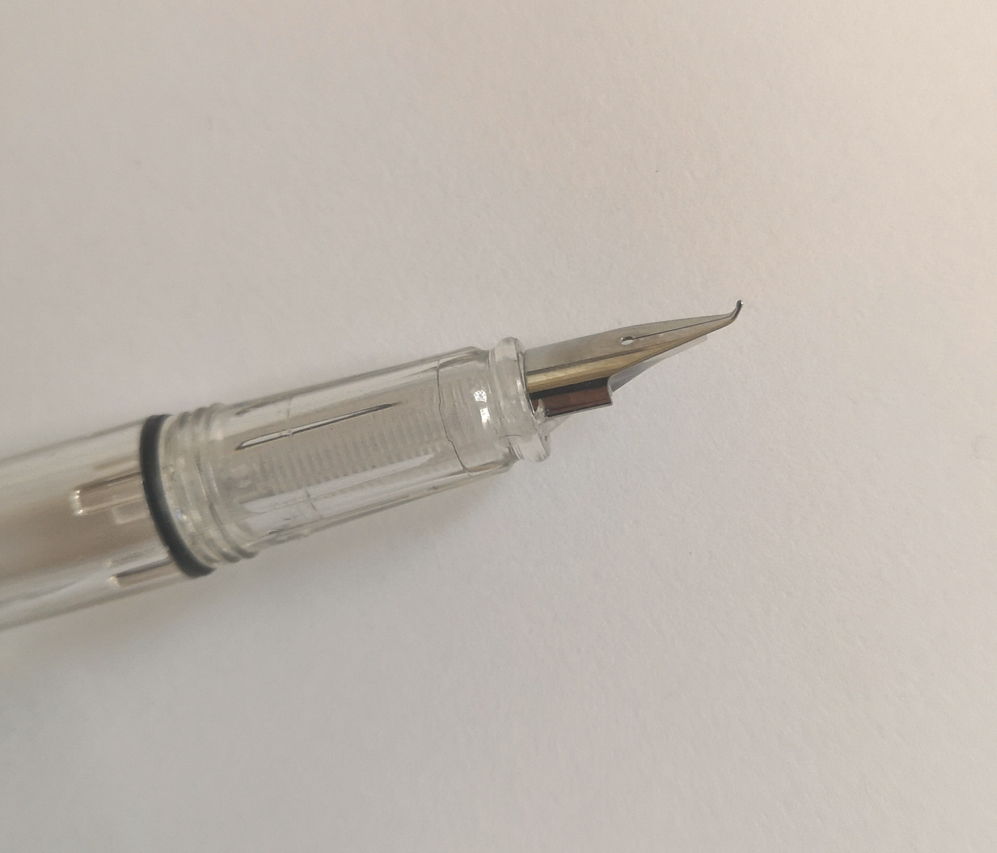 Inkursive Piston fine nib fountain ink pen